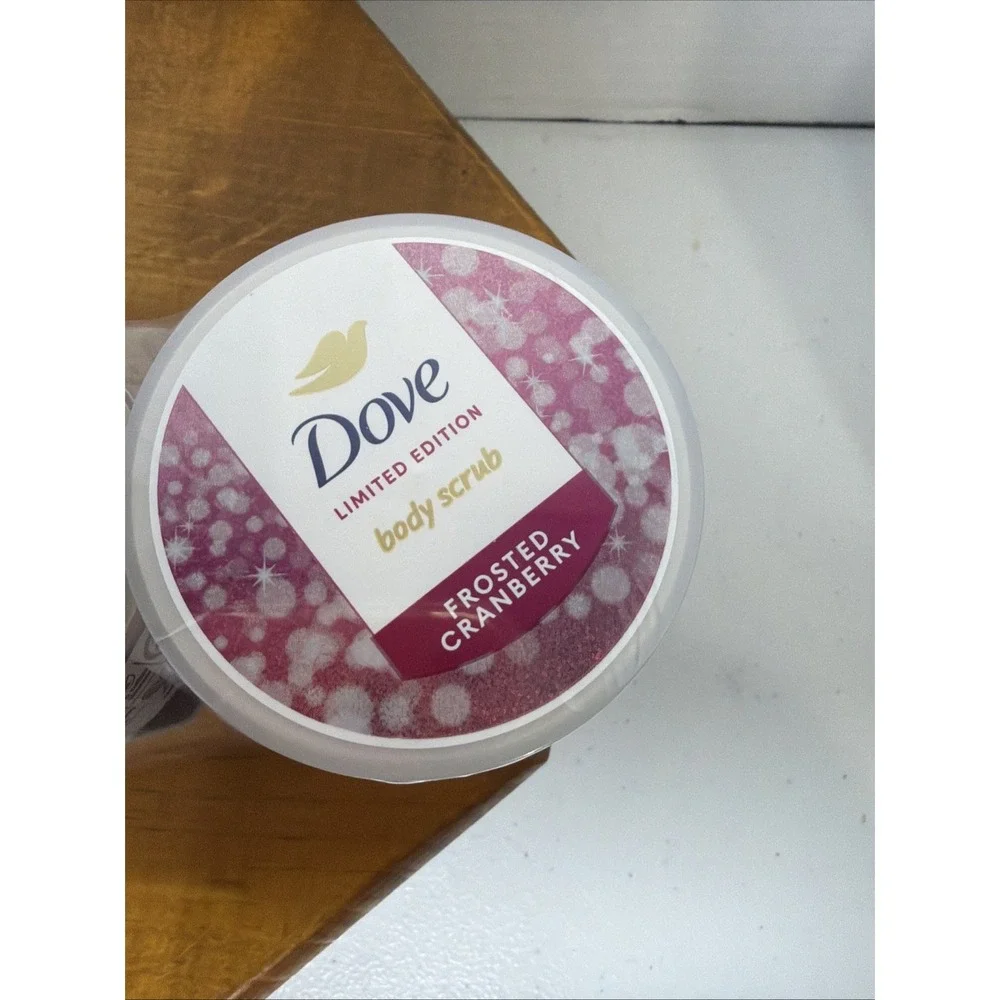 Dove Beauty Body Scrub Holiday Limited Edition- Frosted Cranberry 3.5oz SET OF 3